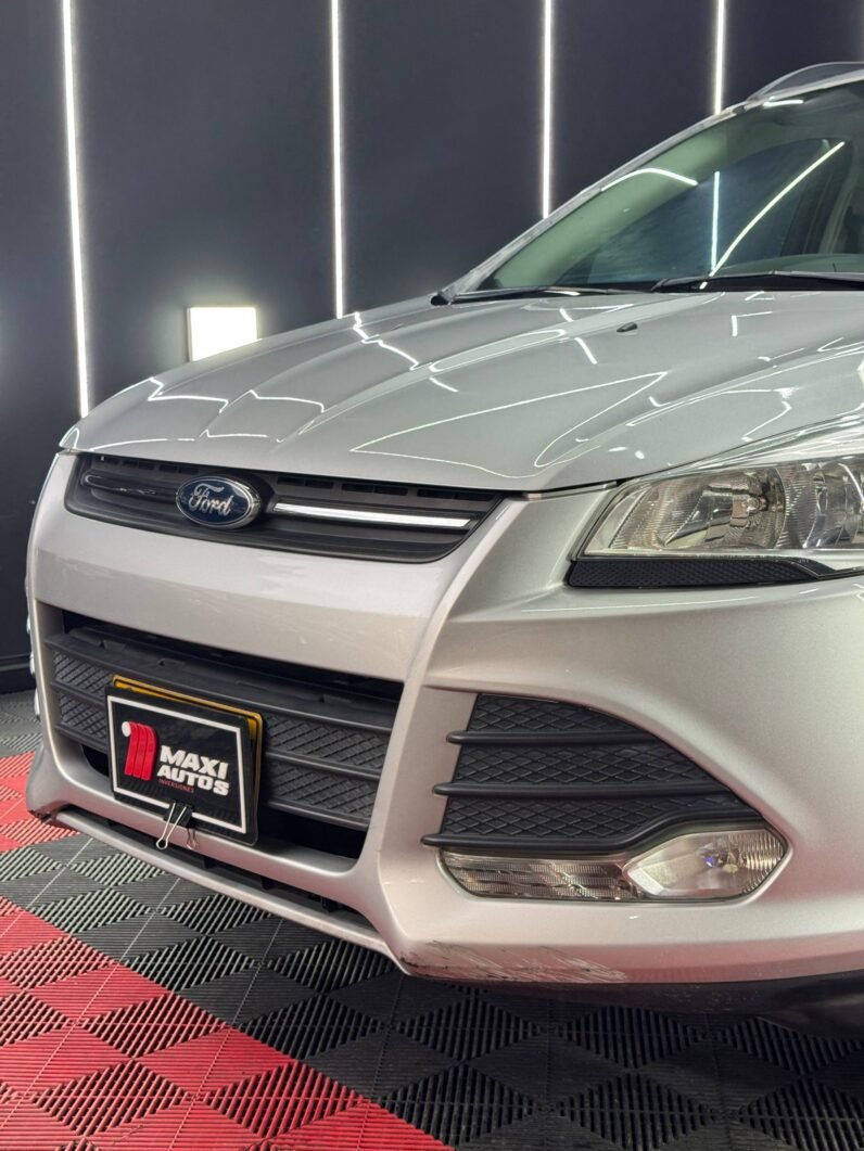 
								FORD ESCAPE  SE 4X4 AUT 2.0 full									