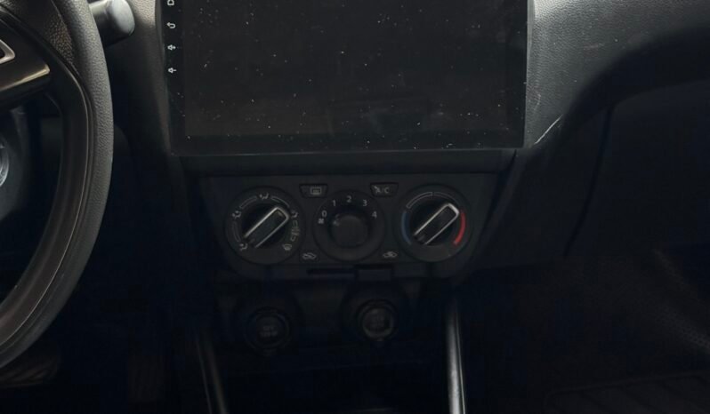 
								SUZUKI SWIFT DZIRE TAM 1.2 full									