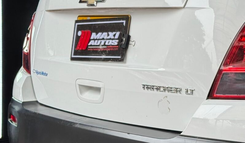 
								CHEVROLET TRACKER LT AT 1.8 full									