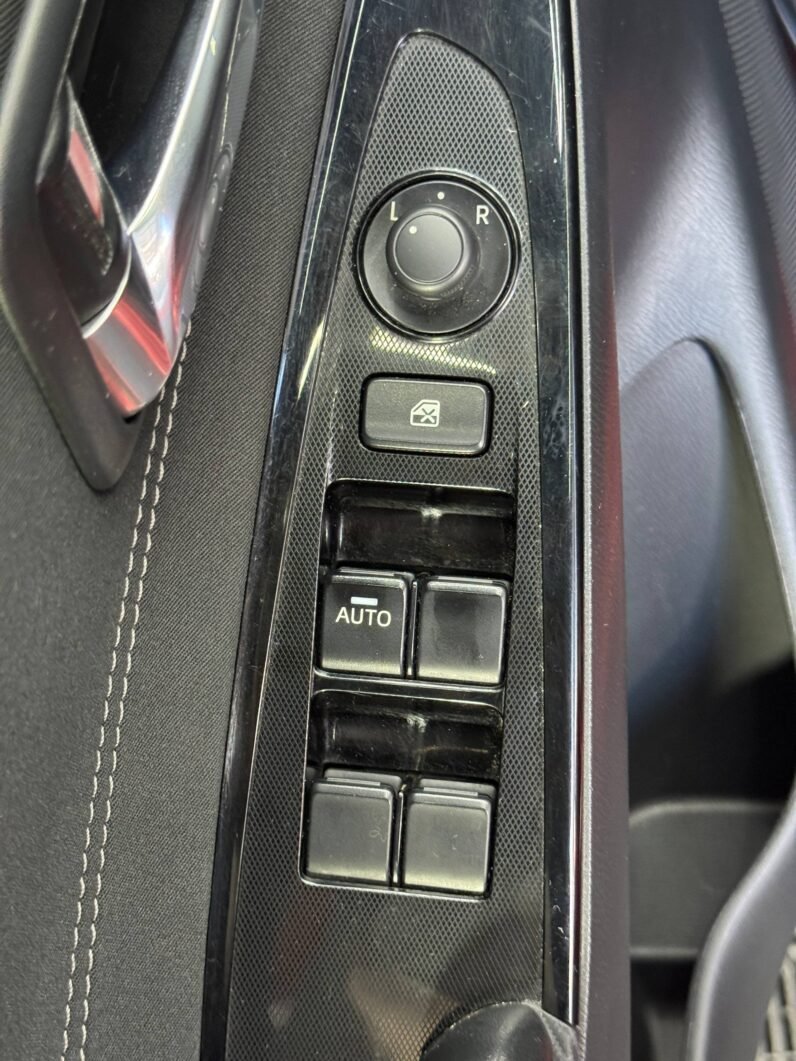 
								MAZDA 2 GRAND TOURING 1.5L AT full									