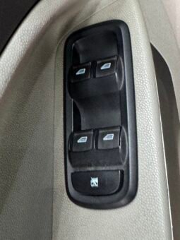 
										FORD ECOSPORT 2.0 AT 4X2 full									