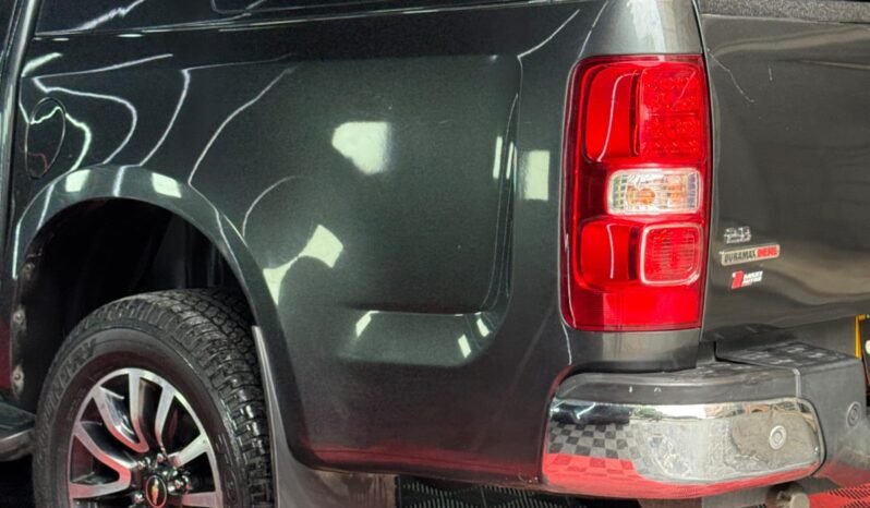 
								CHEVROLET COLORADO HIGH COUNTRY 2.8 AT 4X4 full									