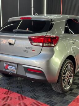 
										KIA RIO VIBRANT 1.4 AT HB full									