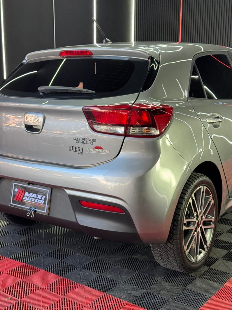 
								KIA RIO VIBRANT 1.4 AT HB full									