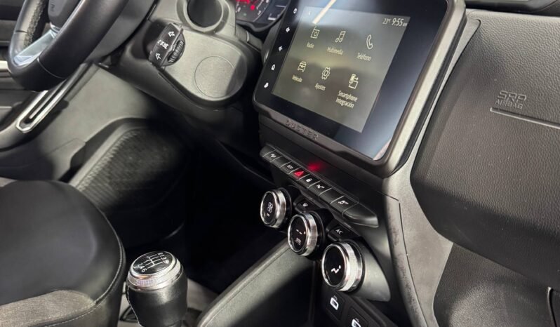 
								RENAULT DUSTER ICONIC MT 1.3T 4X4 full									