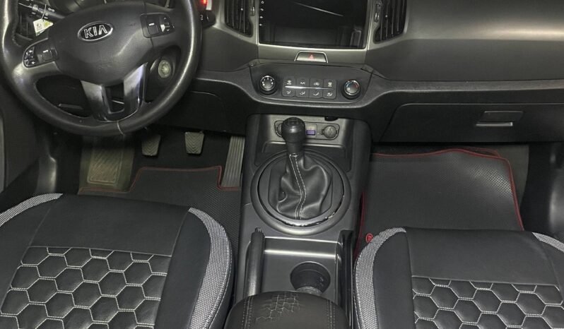 
								KIA NEW SPORTAGE LX MT 2.0L GASOLINA 4X2 full									