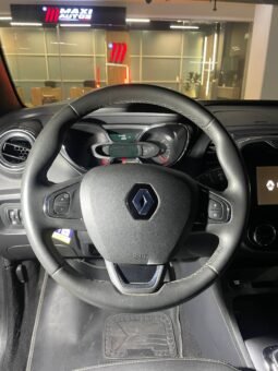 
										RENAULT captur Intens Bose at 2.0 full									