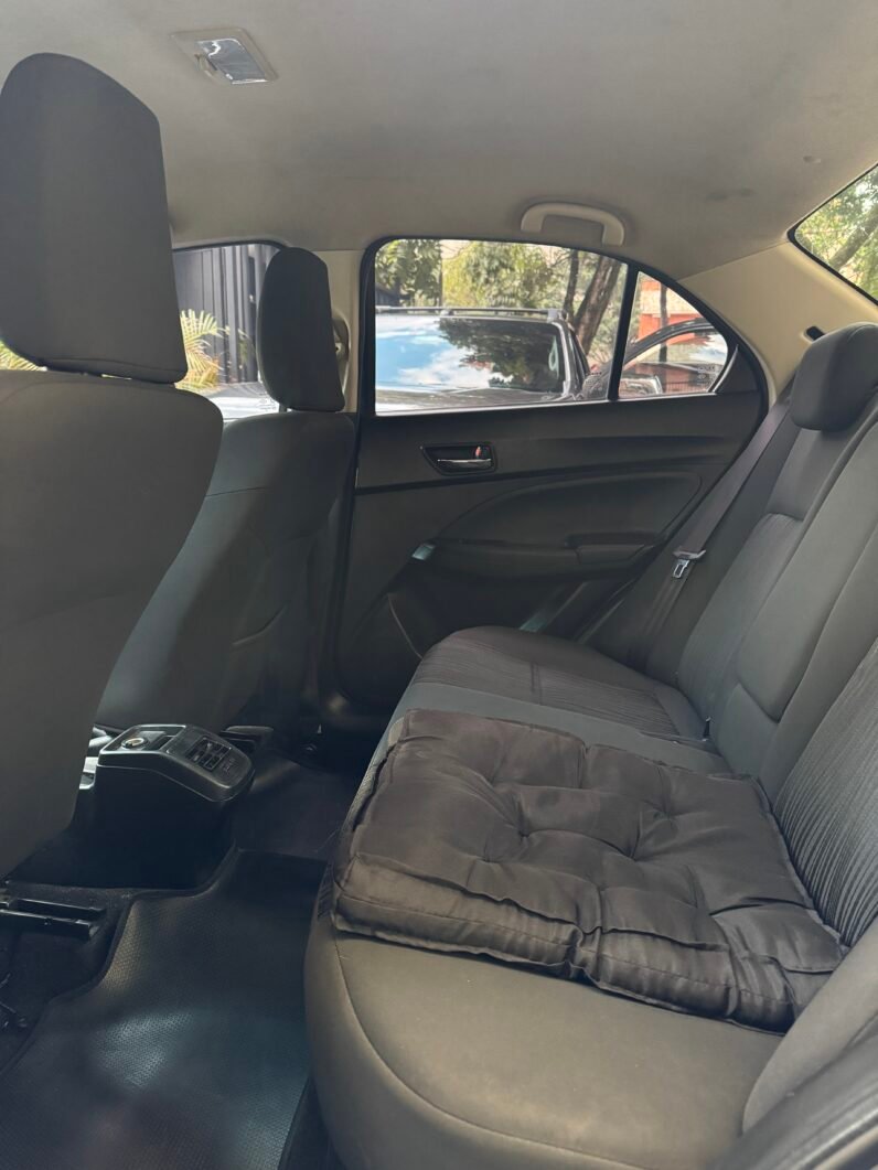 
								SUZUKI SWIFT DZIRE TAM 1.2 full									