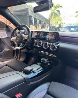 
										MERCEDES-BENZ CLA35 4MATIC 2.0 AT full									