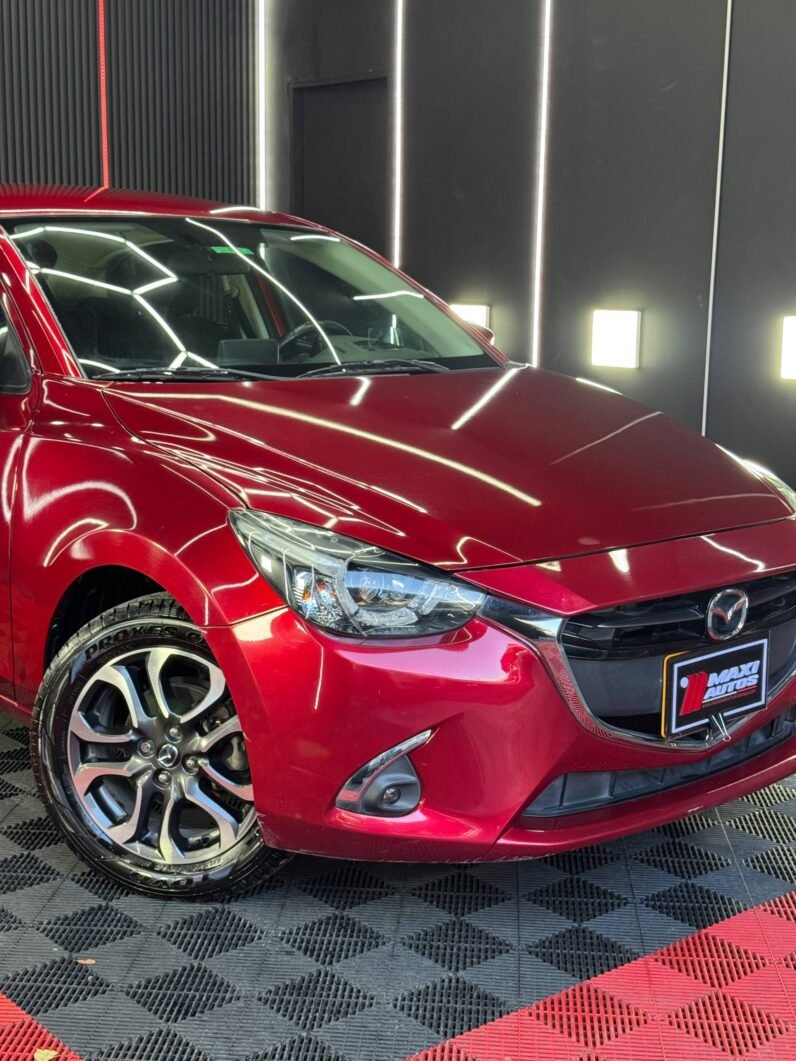 
								MAZDA 2 GRAND TOURING 1.5L AT full									