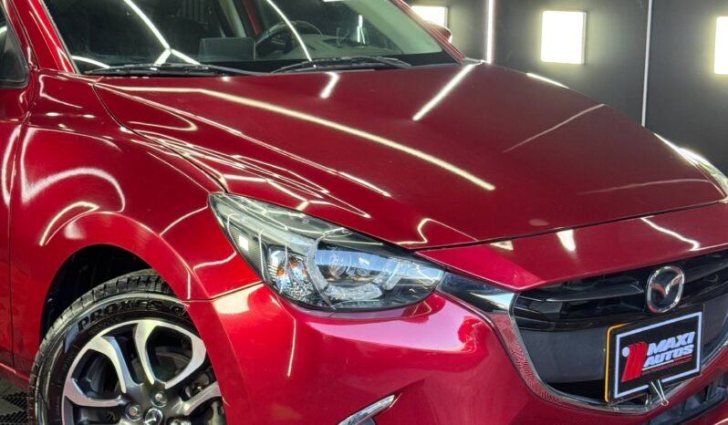 
								MAZDA 2 GRAND TOURING 1.5L AT full									