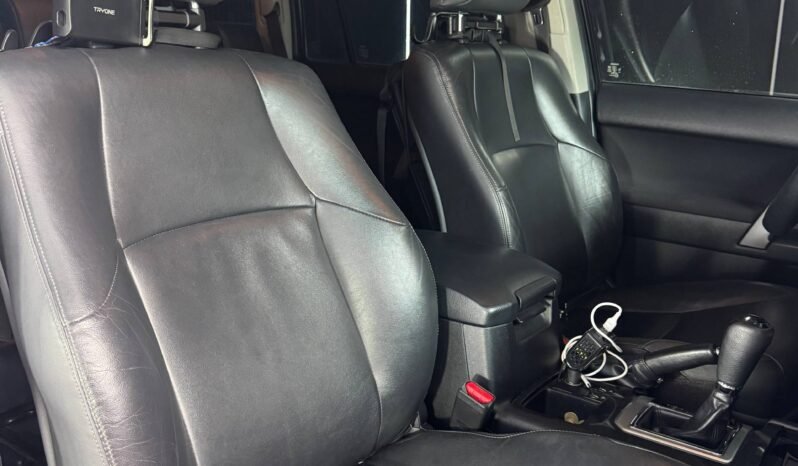 
								TOYOTA PRADO TX 4.0L AT 4×4 full									