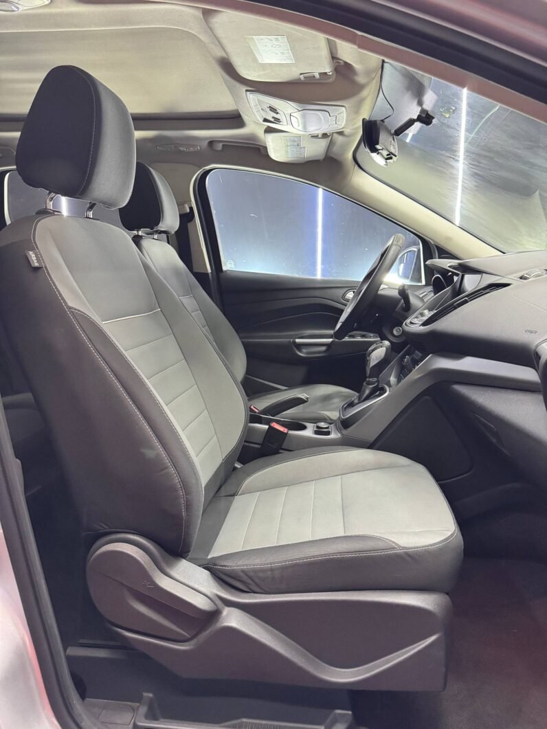 
								FORD ESCAPE  SE 4X4 AUT 2.0 full									