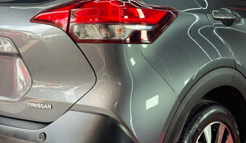 
								NISSAN KICKS ADVANCE MT 1.6L 4X2 full									