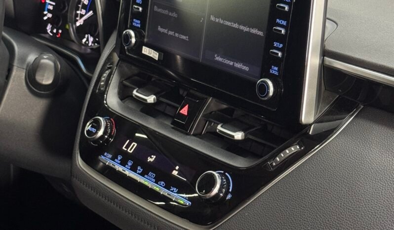 
								TOYOTA COROLLA XEI AT 1.8 HIBRIDO full									