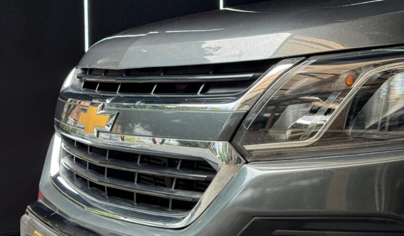 
								CHEVROLET COLORADO HIGH COUNTRY 2.8 AT 4X4 full									