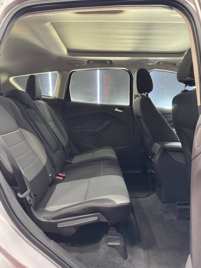 
								FORD ESCAPE  SE 4X4 AUT 2.0 full									