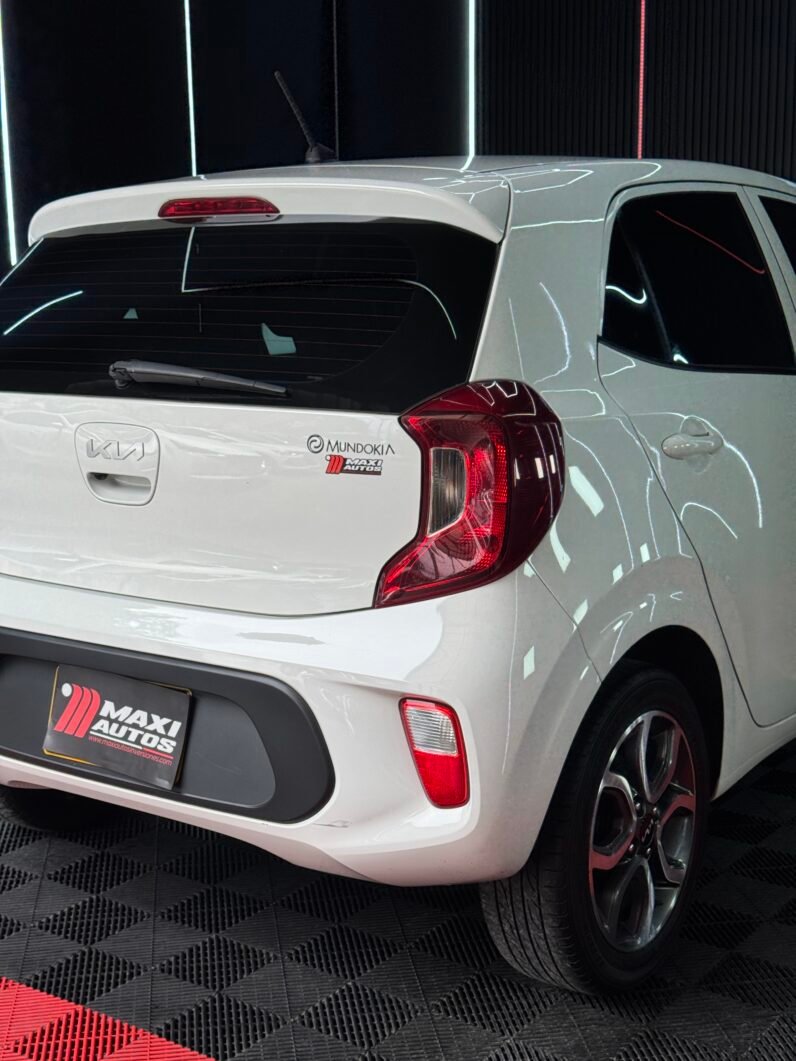 
								KIA PICANTO ZENITH AUT full									