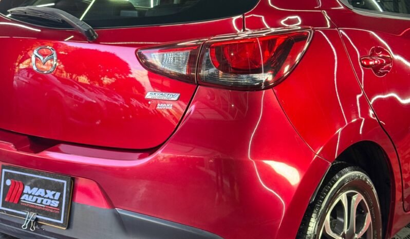 
								MAZDA 2 GRAND TOURING 1.5L AT full									
