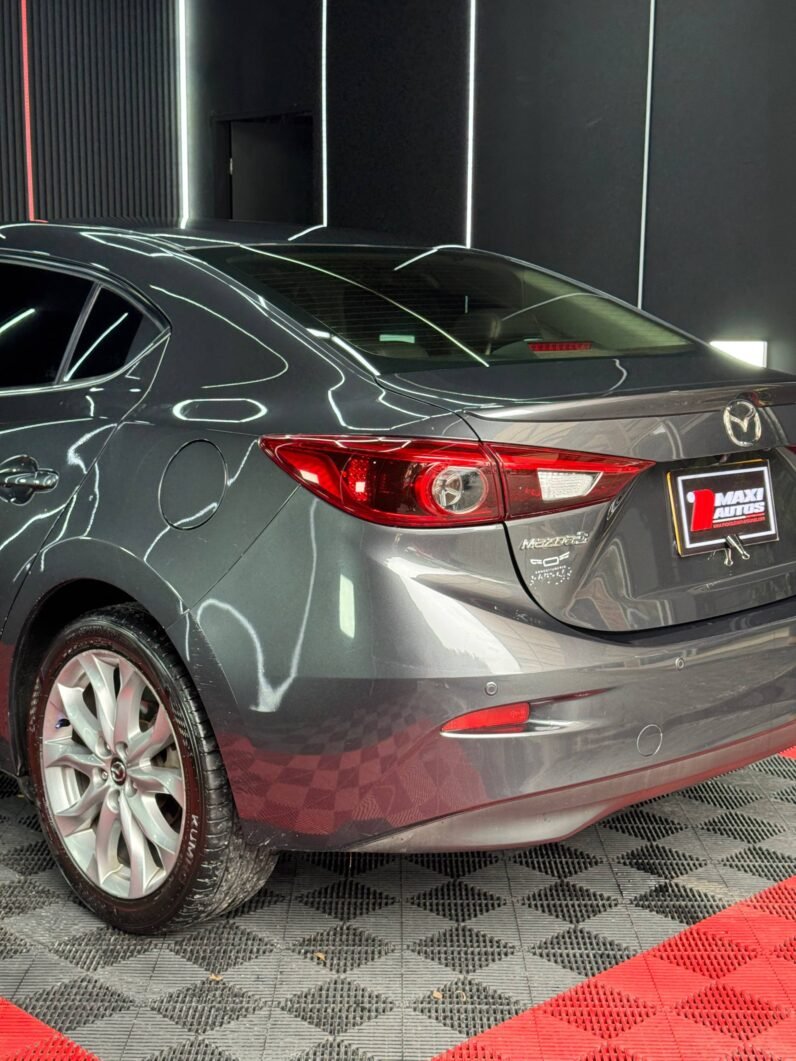 
								MAZDA 3 GRAND TOURING SD full									