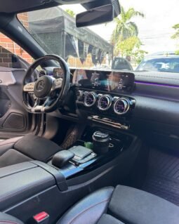 
										MERCEDES-BENZ CLA35 4MATIC 2.0 AT full									