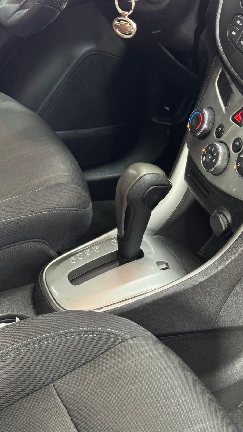 
								CHEVROLET TRACKER LT AT 1.8 full									