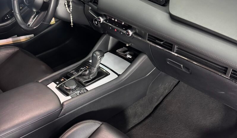 
								MAZDA 3 GRAND TOURING 2.0 AT full									