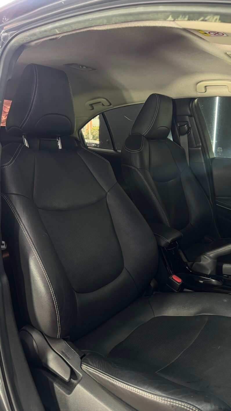 
								TOYOTA COROLLA XEI AT 1.8 HIBRIDO full									