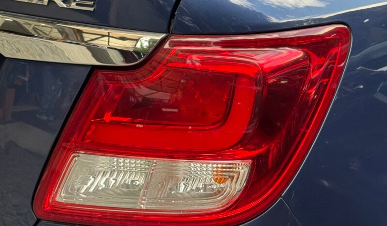 
								SUZUKI SWIFT DZIRE TAM 1.2 full									