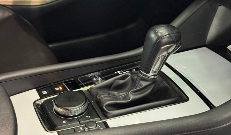 
								MAZDA 3 GRAND TOURING 2.0 AT full									