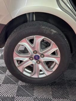 
										FORD ECOSPORT 2.0 AT 4X2 full									