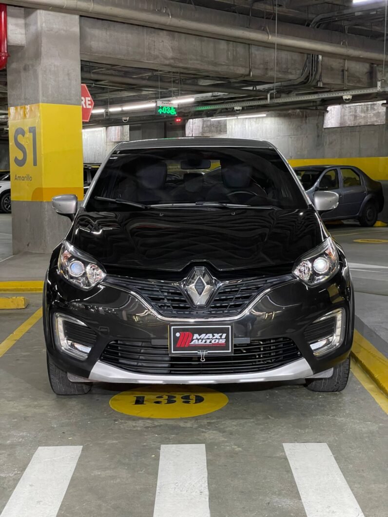 
								RENAULT captur Intens Bose at 2.0 full									
