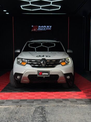 RENAULT DUSTER ICONIC MT 1.3T 4X4