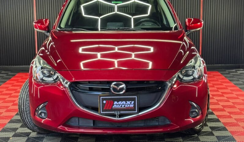 
								MAZDA 2 GRAND TOURING 1.5L AT full									