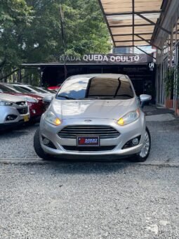 FORD FIESTA TITANIUM AT 1.6