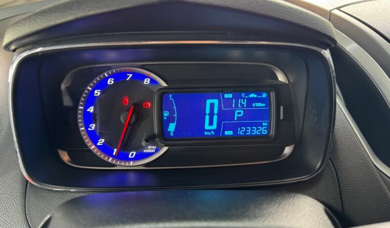 
								CHEVROLET TRACKER LT AT 1.8 full									