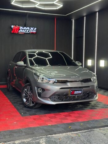 KIA RIO VIBRANT 1.4 AT HB