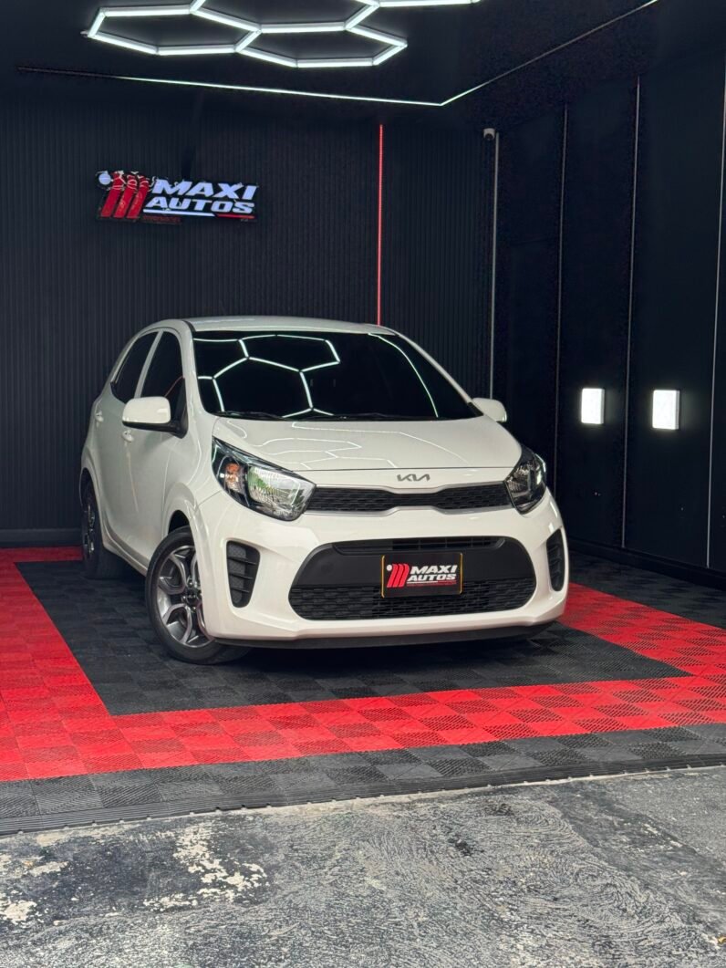 
								KIA PICANTO ZENITH AUT full									
