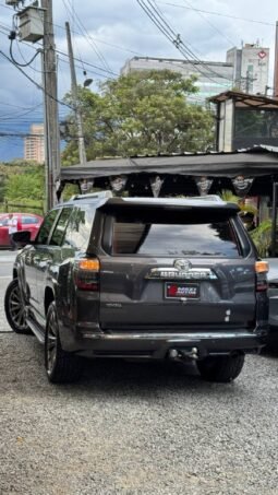 TOYOTA 4 RUNNER LIMITED 4*4 GASOLINA 4.0L AT