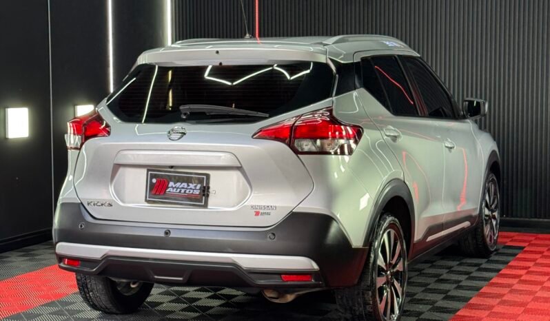 
								NISSAN KICKS ADVANCE MT 1.6L 4X2 full									