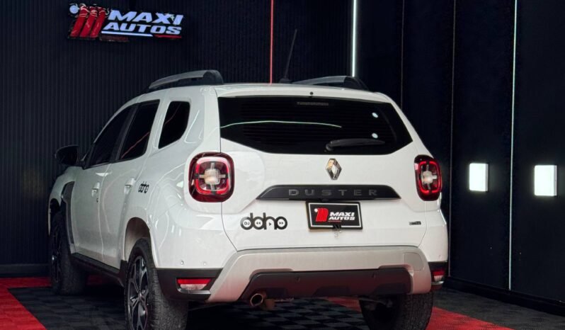 
								RENAULT DUSTER ICONIC MT 1.3T 4X4 full									