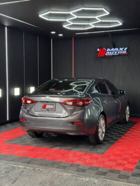 MAZDA 3 GRAND TOURING SD