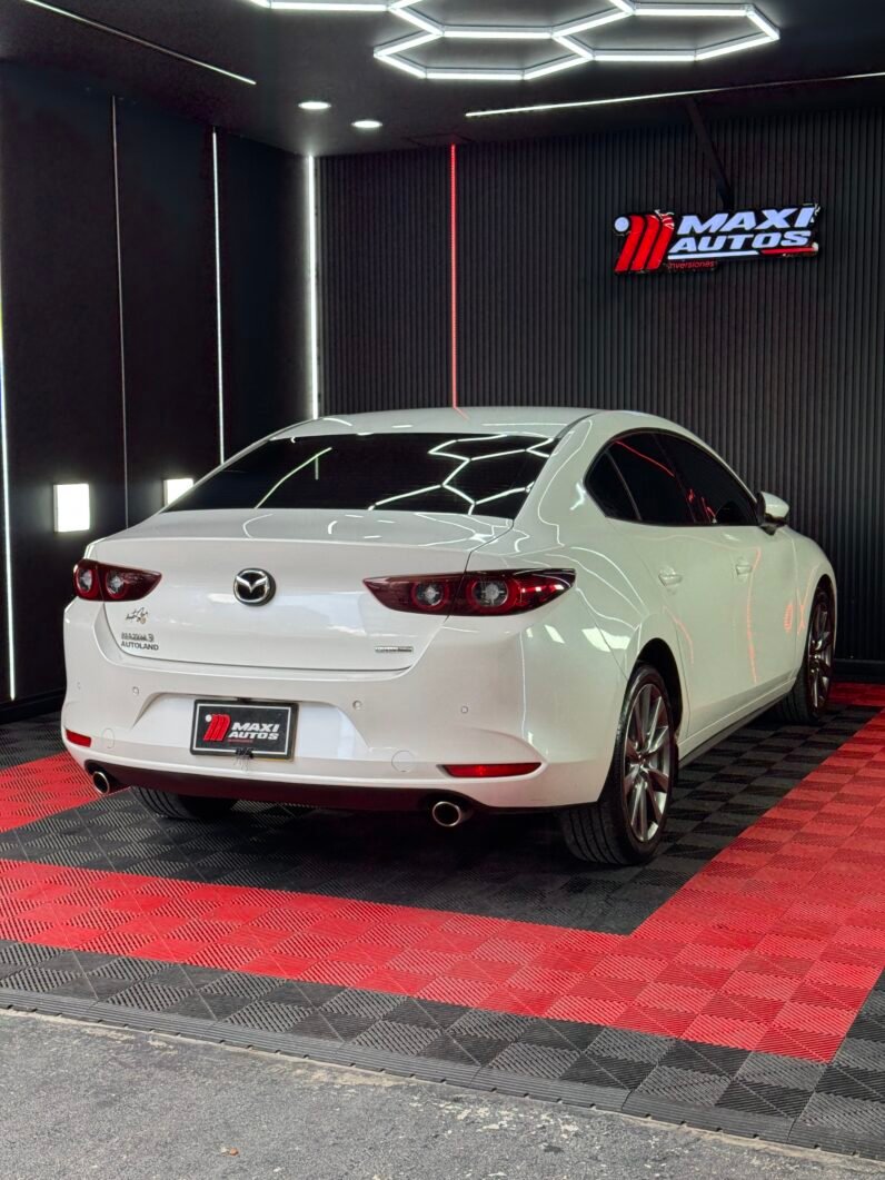 
								MAZDA 3 GRAND TOURING 2.0 AT full									