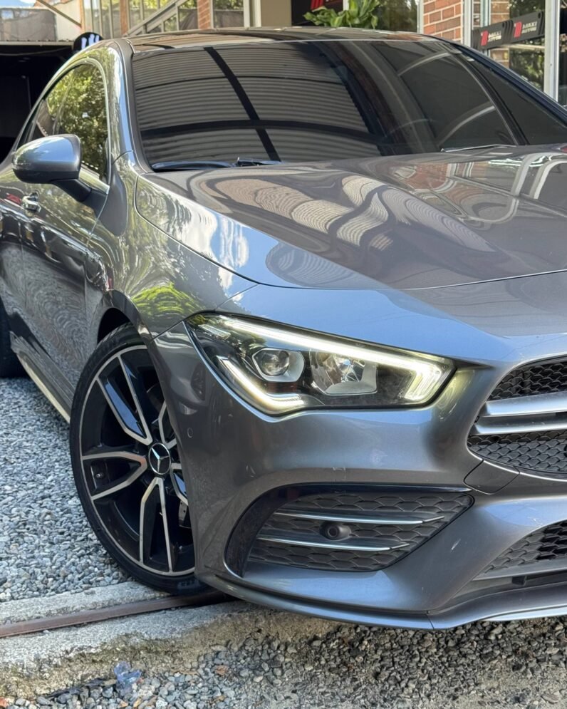 
								MERCEDES-BENZ CLA35 4MATIC 2.0 AT full									