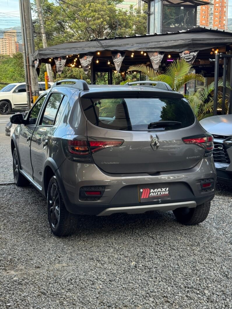 
								RENAULT STEPWAY ZEN 1.6 MT full									