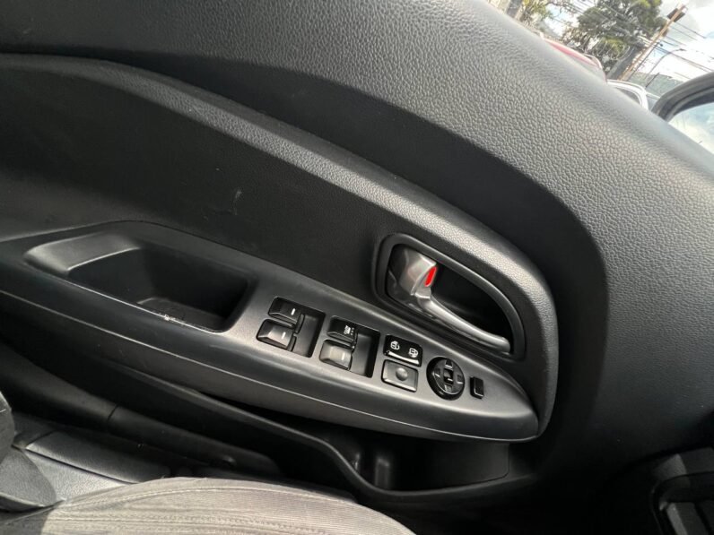 
								KIA RIO UB EX HB 1.4 MT full									