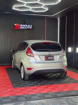 FORD FIESTA TITANIUM 1.600 CC MECANICO