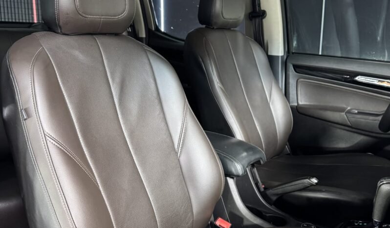 
								CHEVROLET COLORADO HIGH COUNTRY 2.8 AT 4X4 full									