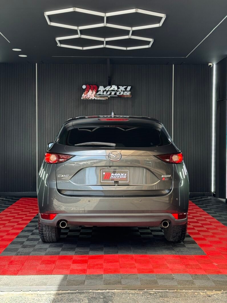 
								MAZDA CX-5 TOURING 2.0L 4×2 full									