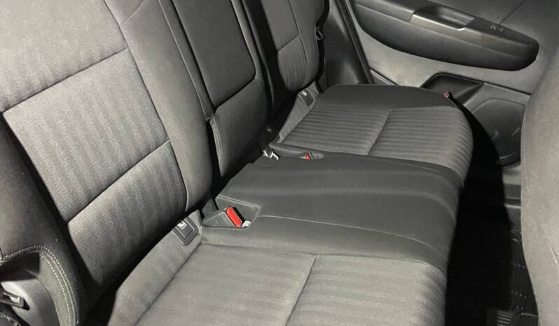 
								KIA SPORTAGE DESIRE 2.0 AT 4X2 full									